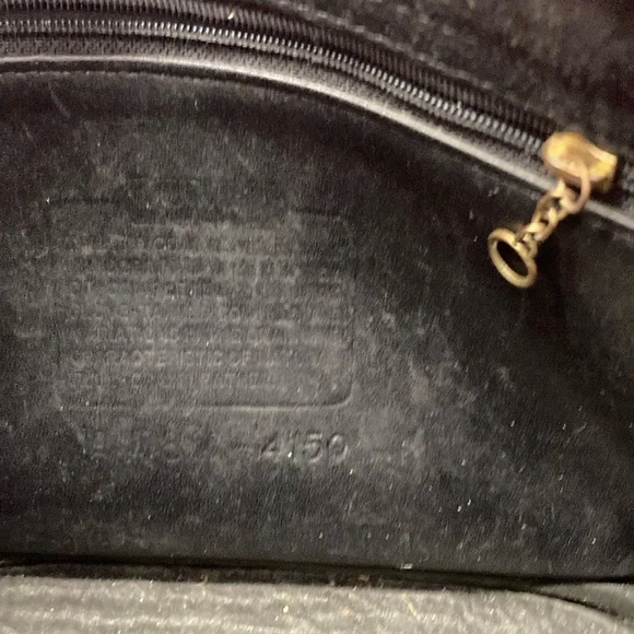 Coach 4150-needs to be rehabbed! - Picture 12 of 16